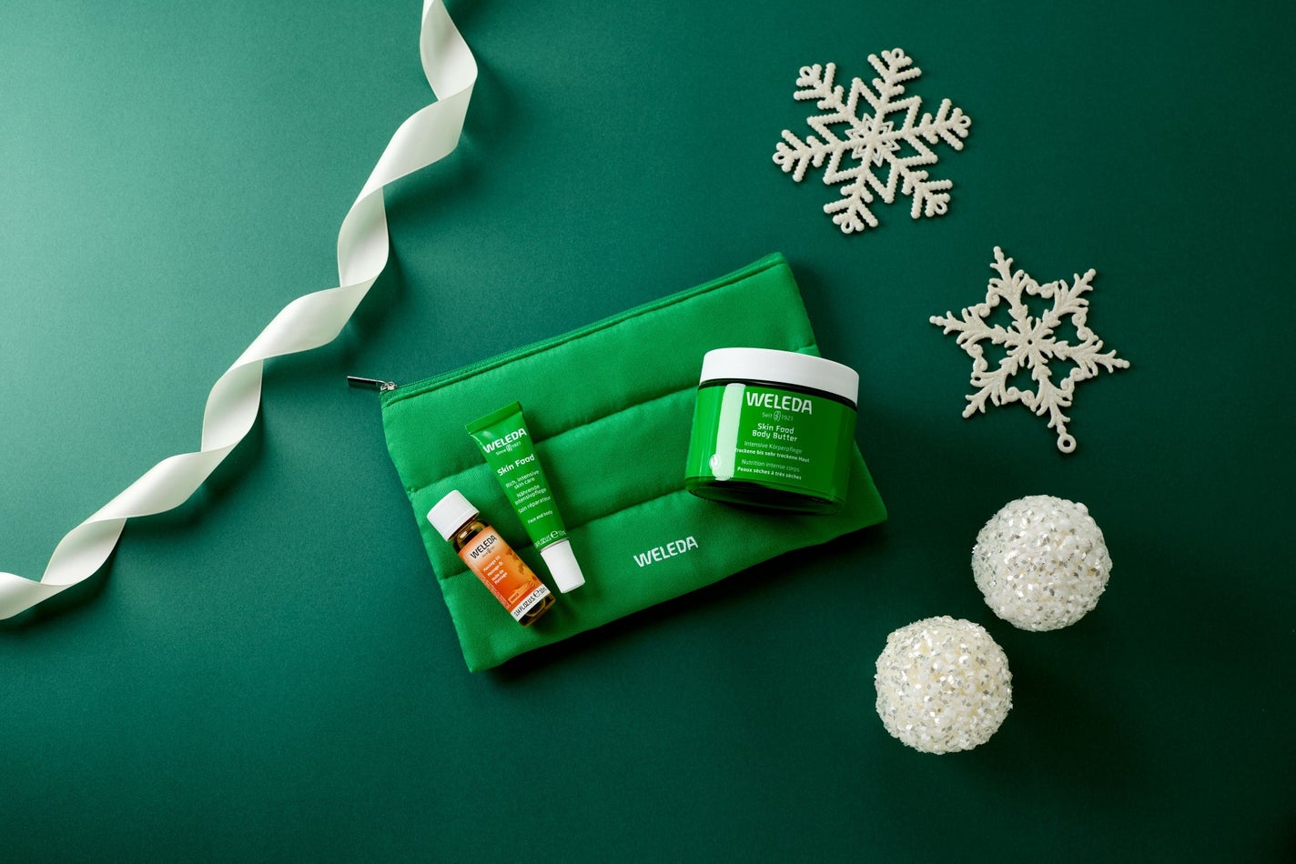 HOLIDAY COFFRET スキンフード ボディバター 2024 WELEDA