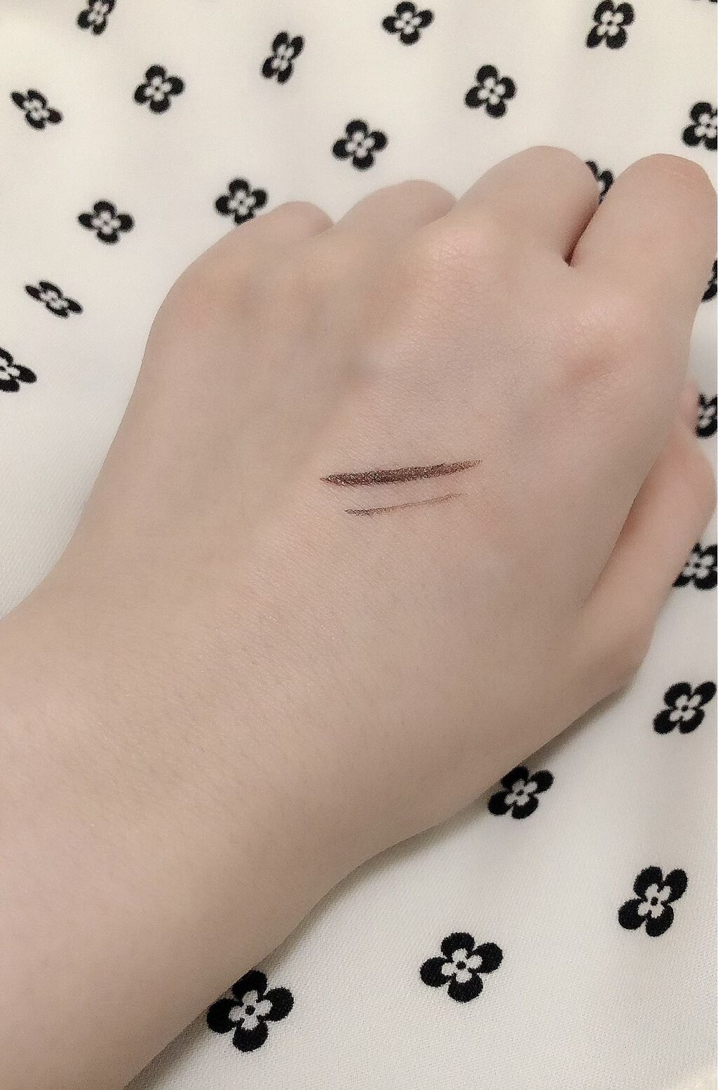 ニュアンスリキッドアイライナー/CEZANNE/リキッドアイライナーを使ったクチコミ（2枚目）