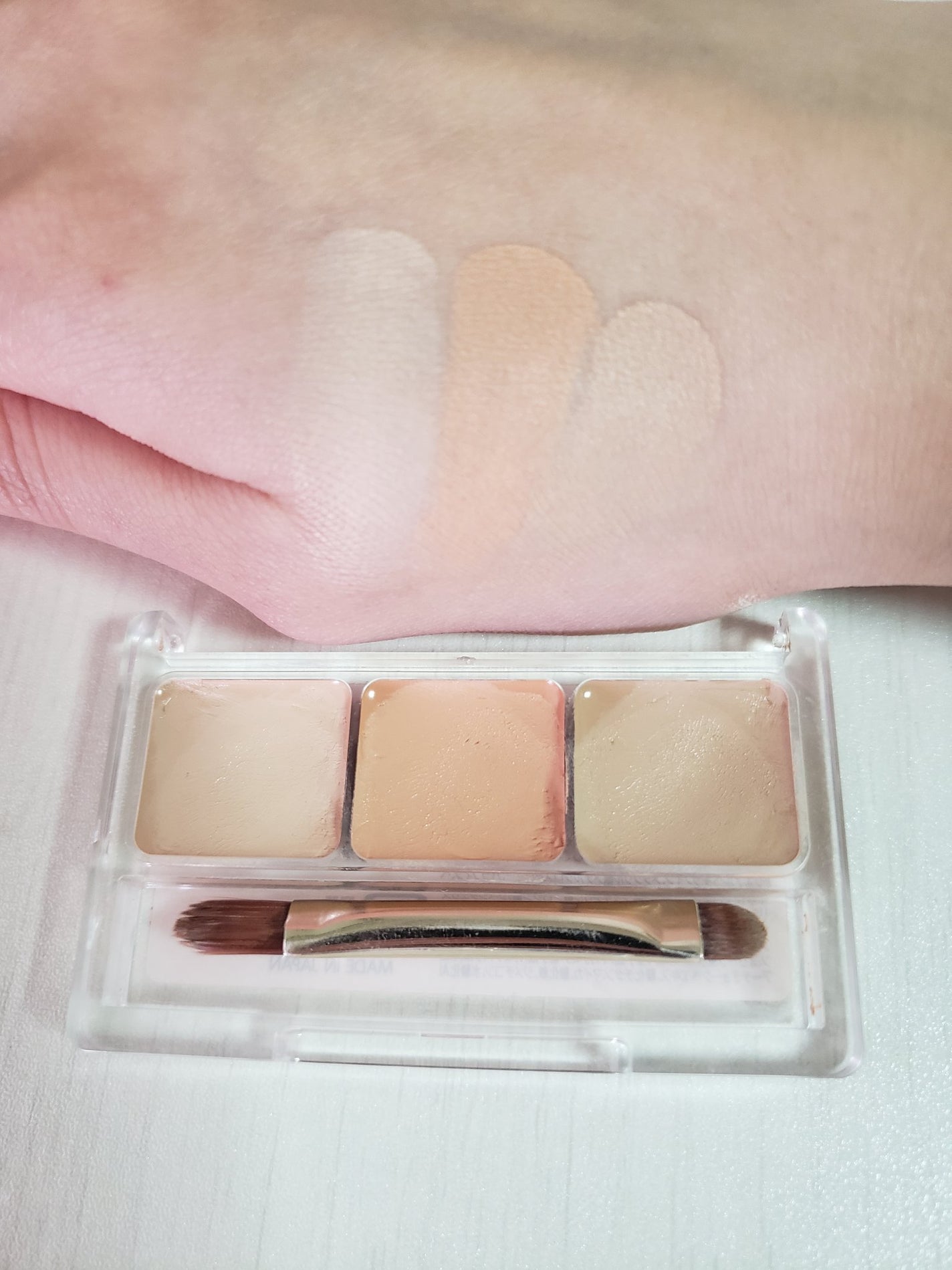 パレットコンシーラー ハイカバー/CEZANNE/パレットコンシーラーを使ったクチコミ(3枚目)