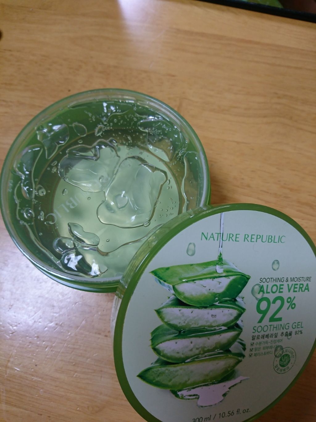 マイルド&モイスチャーアロエジェル/ネイチャーリパブリック/ボディローションを使ったクチコミ(1枚目)