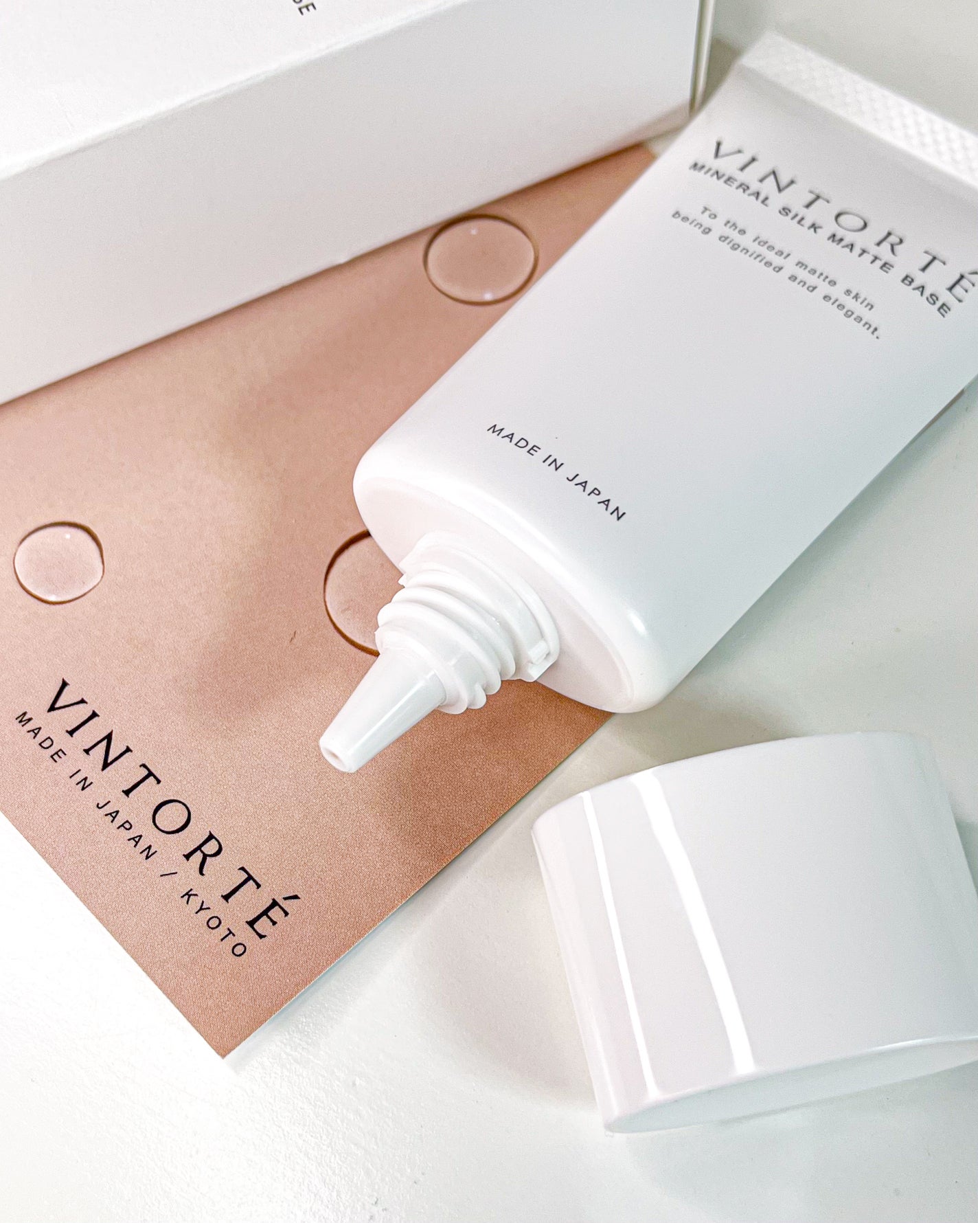 ミネラルシルクマットベース/ヴァントルテ/化粧下地を使ったクチコミ(5枚目)