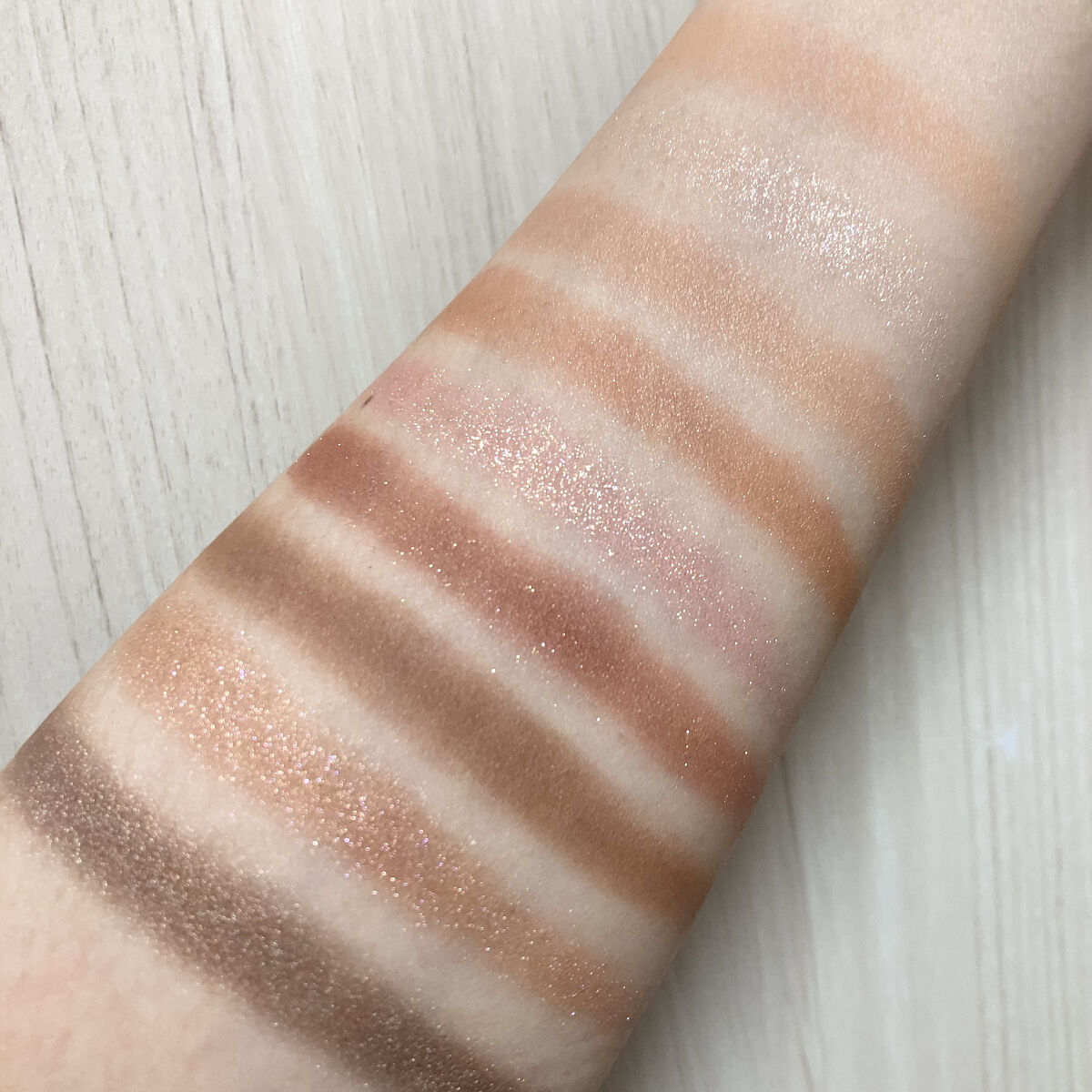 ソフトタッチベルベットリップティント/Harper's BAZAAR Cosmetics/リップティントを使ったクチコミ（3枚目）