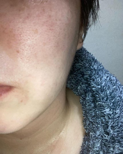 にゃんこ on LIPS 「_NEURアンダーノイルタイムスジェリーセラム試してみました。..」(4枚目)