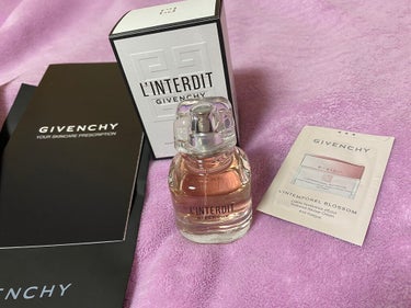 GIVENCHY ランテルディ ヘア ミストのクチコミ「皆様
明けましておめでとう御座います！

2022年最初の投稿は先月diorと一緒に購入してき.....」（1枚目）