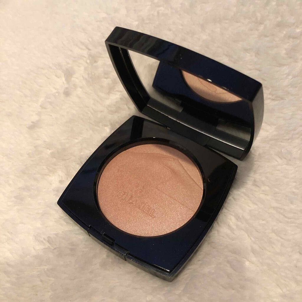 エクラ ドゥ デゼール/CHANEL/プレストパウダーを使ったクチコミ(2枚目)