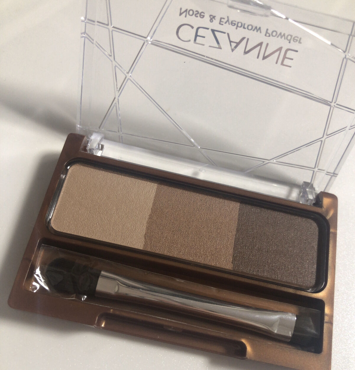 ノーズ＆アイブロウパウダー/CEZANNE/パウダーアイブロウを使ったクチコミ（2枚目）