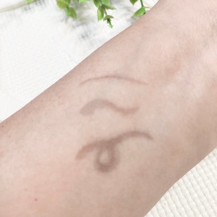 ウルトラキープアイブロウペン/メイクプロポーション/眉ティントを使ったクチコミ(4枚目)