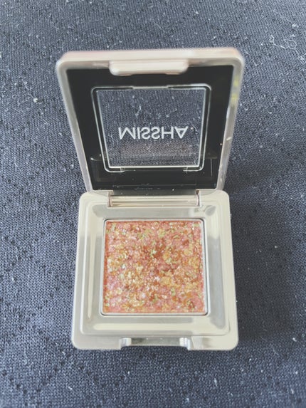 グリッタープリズム シャドウ/MISSHA/グリッターを使ったクチコミ(1枚目)