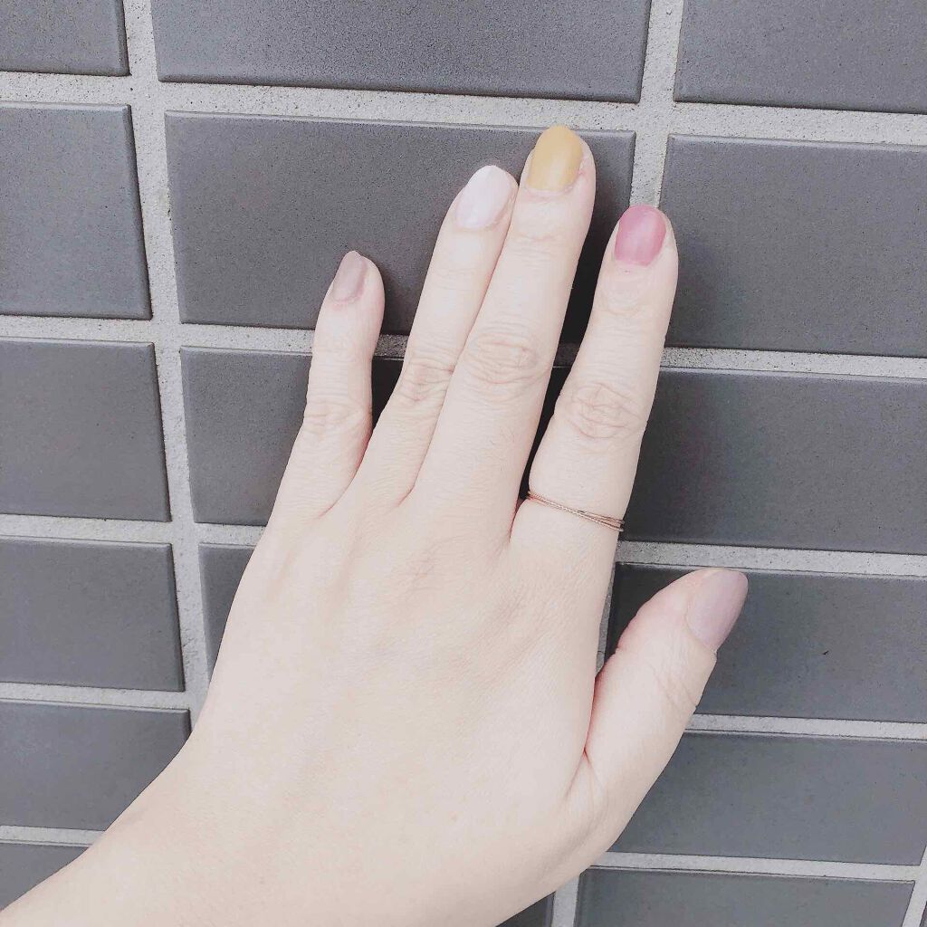 カラフルネイルズ/キャンメイク/マニキュアを使ったクチコミ(4枚目)