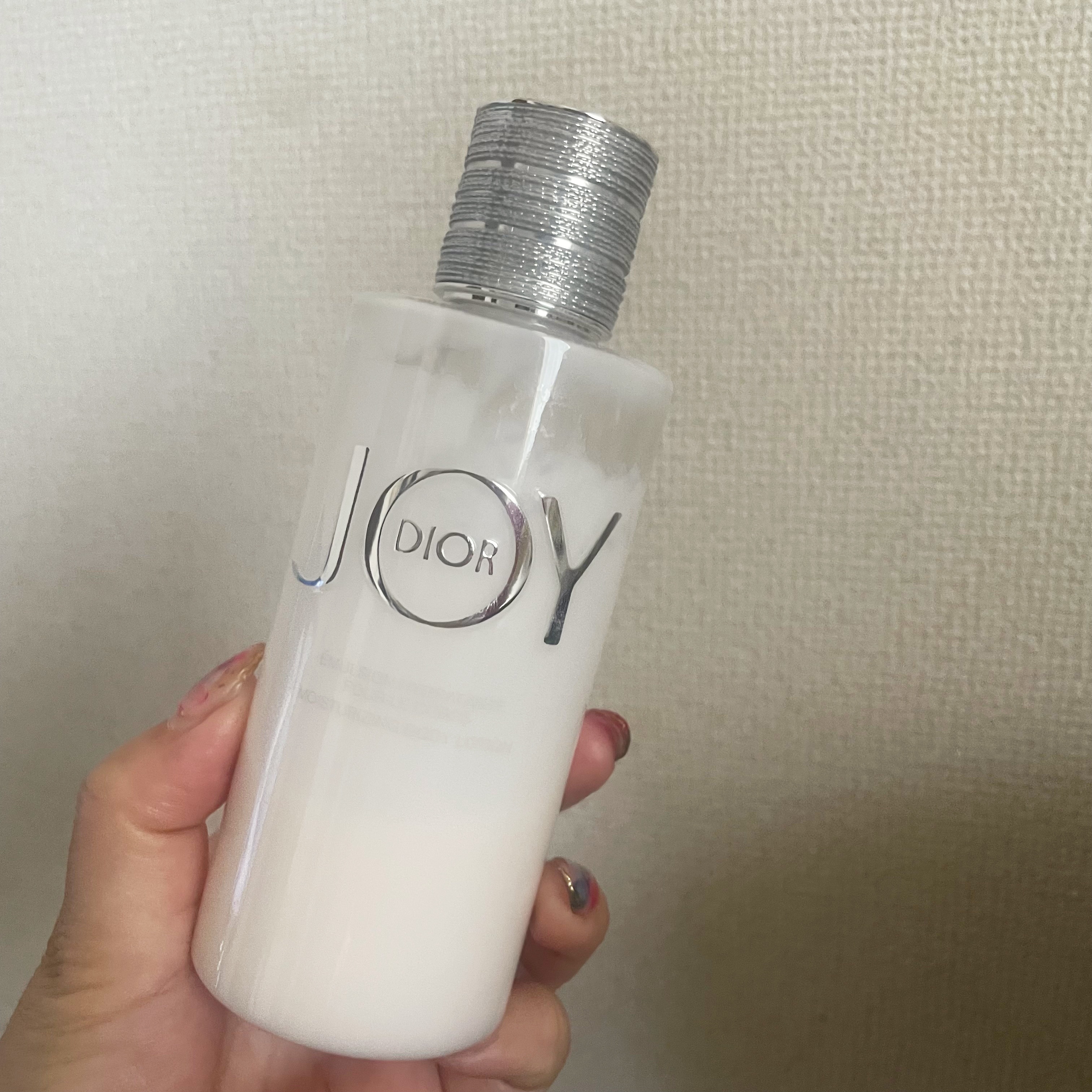 試してみた】Dior ジョイ ボディ ミルクのリアルな口コミ・レビュー | LIPS