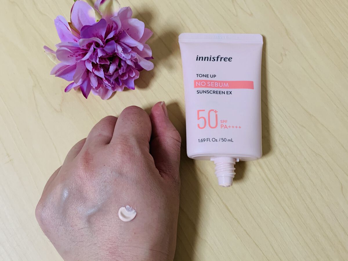 トーンアップ ノーセバム サンスクリーン SPF50+ PA++++/innisfree/日焼け止めクリームを使ったクチコミ（2枚目）