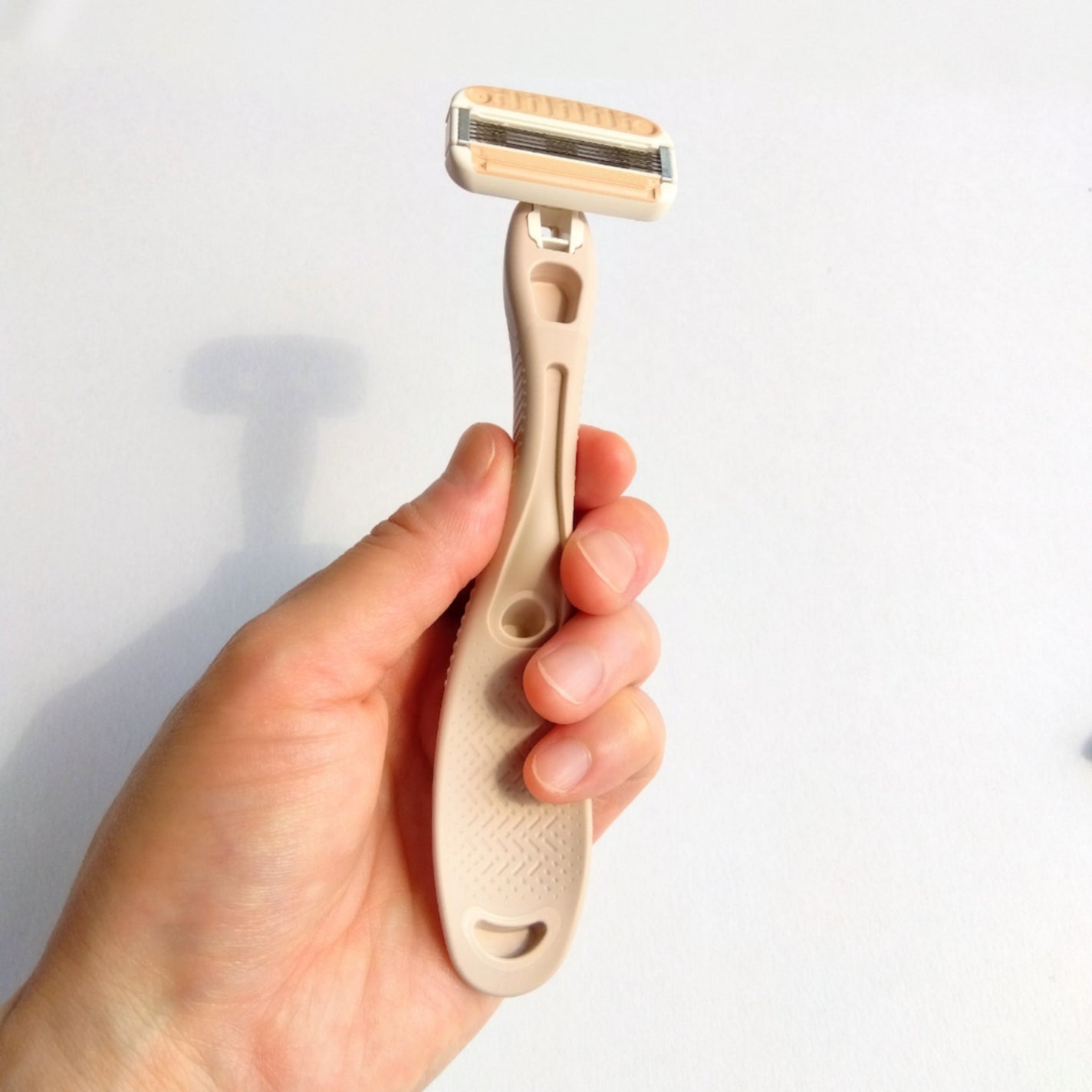 miness ボディ用カミソリ 替刃2個付/貝印/シェーバーを使ったクチコミ(3枚目)