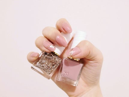 フローリックネイルラッカー/エレガンス クルーズ/マニキュアを使ったクチコミ(1枚目)