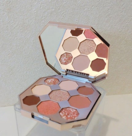 ブルーミング エディション ガーデン オブ ライト パレット/DEAR DAHLIA/アイシャドウパレットを使ったクチコミ(4枚目)