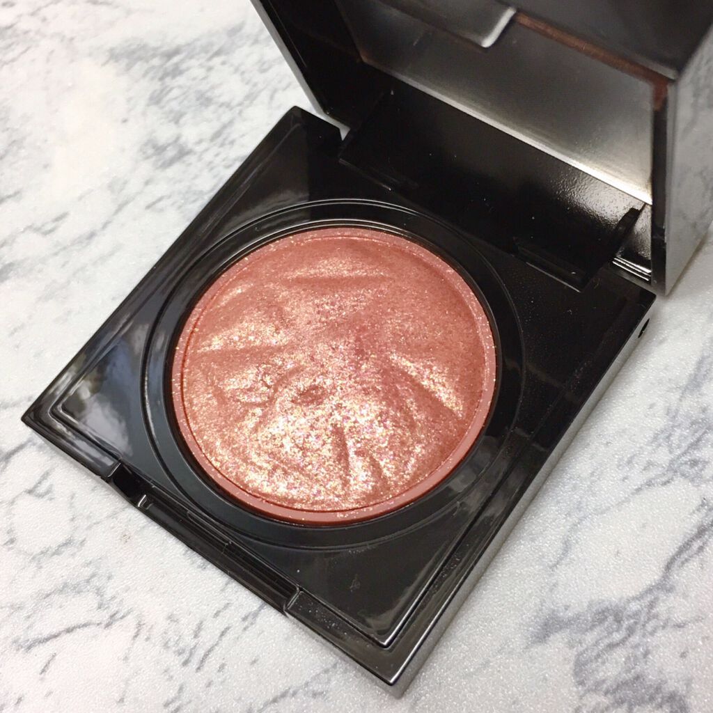 プリズム エアー シャドウ/CLIO/単色アイシャドウを使ったクチコミ（2枚目）