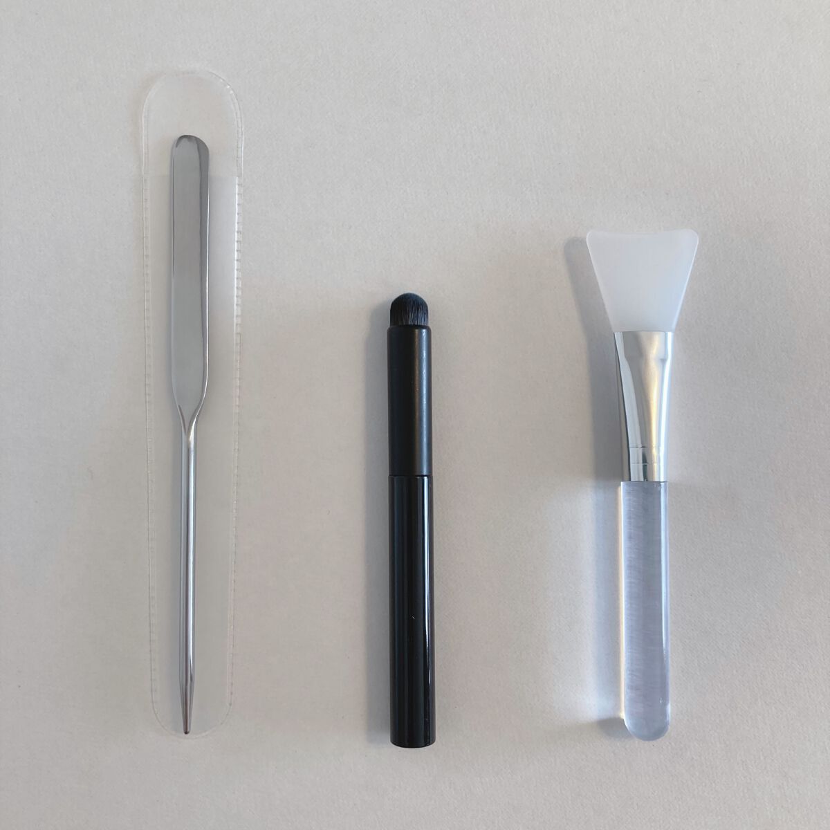 優しくムラなくフェイスラインに沿うシリコーンマスクブラシ/キャンドゥ/その他スキンケアグッズを使ったクチコミ（2枚目）