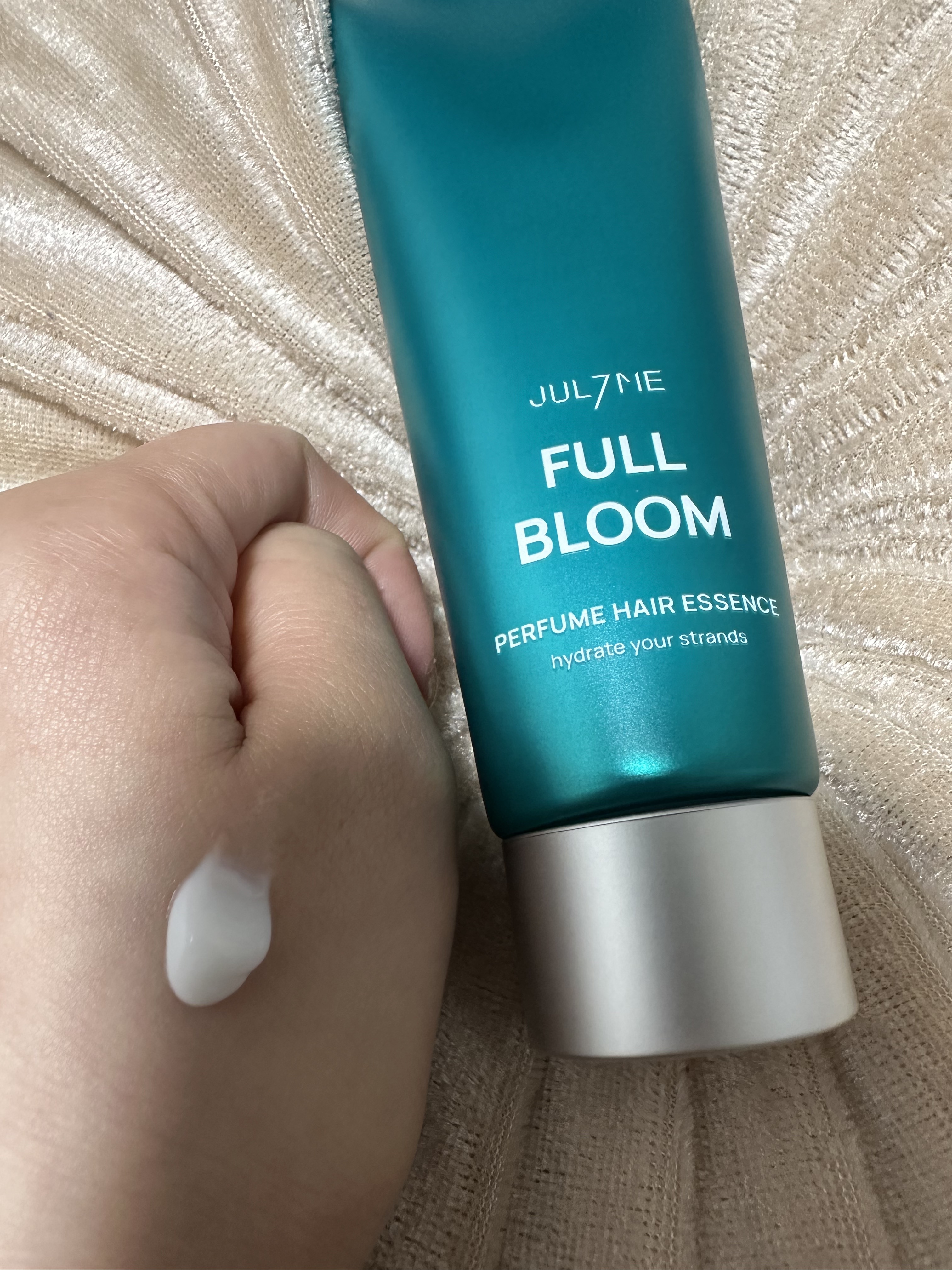 パフュームヘアエッセンス/JUL7ME/ヘアトリートメントを使ったクチコミ（2枚目）