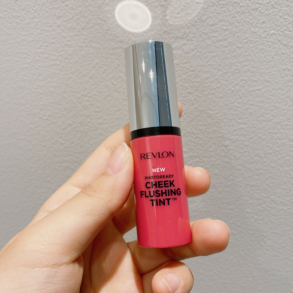 フォトレディ チーク フラッシング ティント/REVLON/リキッドチークを使ったクチコミ（1枚目）