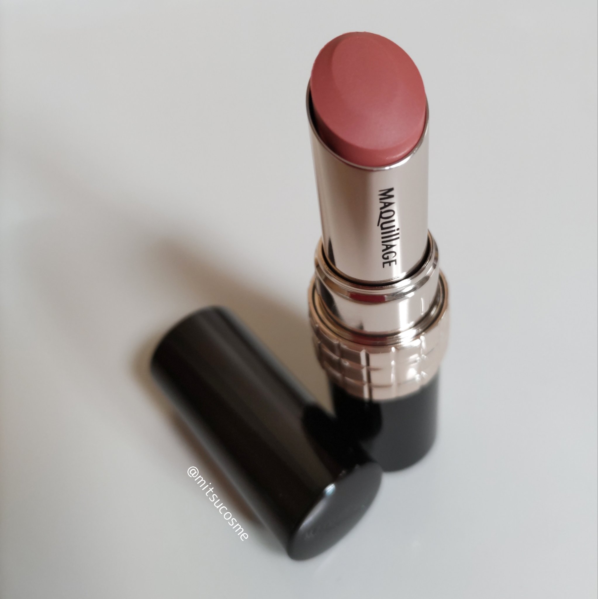 ドラマティックエッセンスルージュ OR301/マキアージュ/口紅を使ったクチコミ（2枚目）