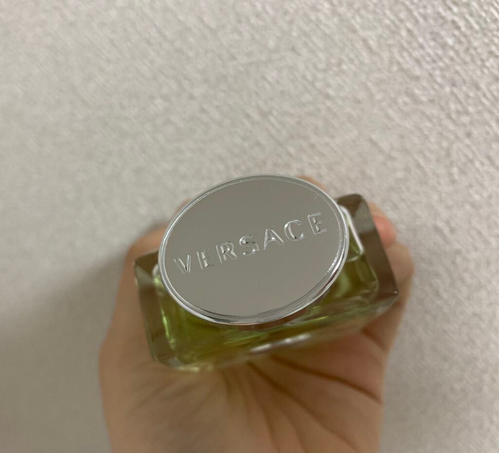 ヴェルセンス オーデトワレ スプレー/VERSACE/香水(レディース)を使ったクチコミ(2枚目)