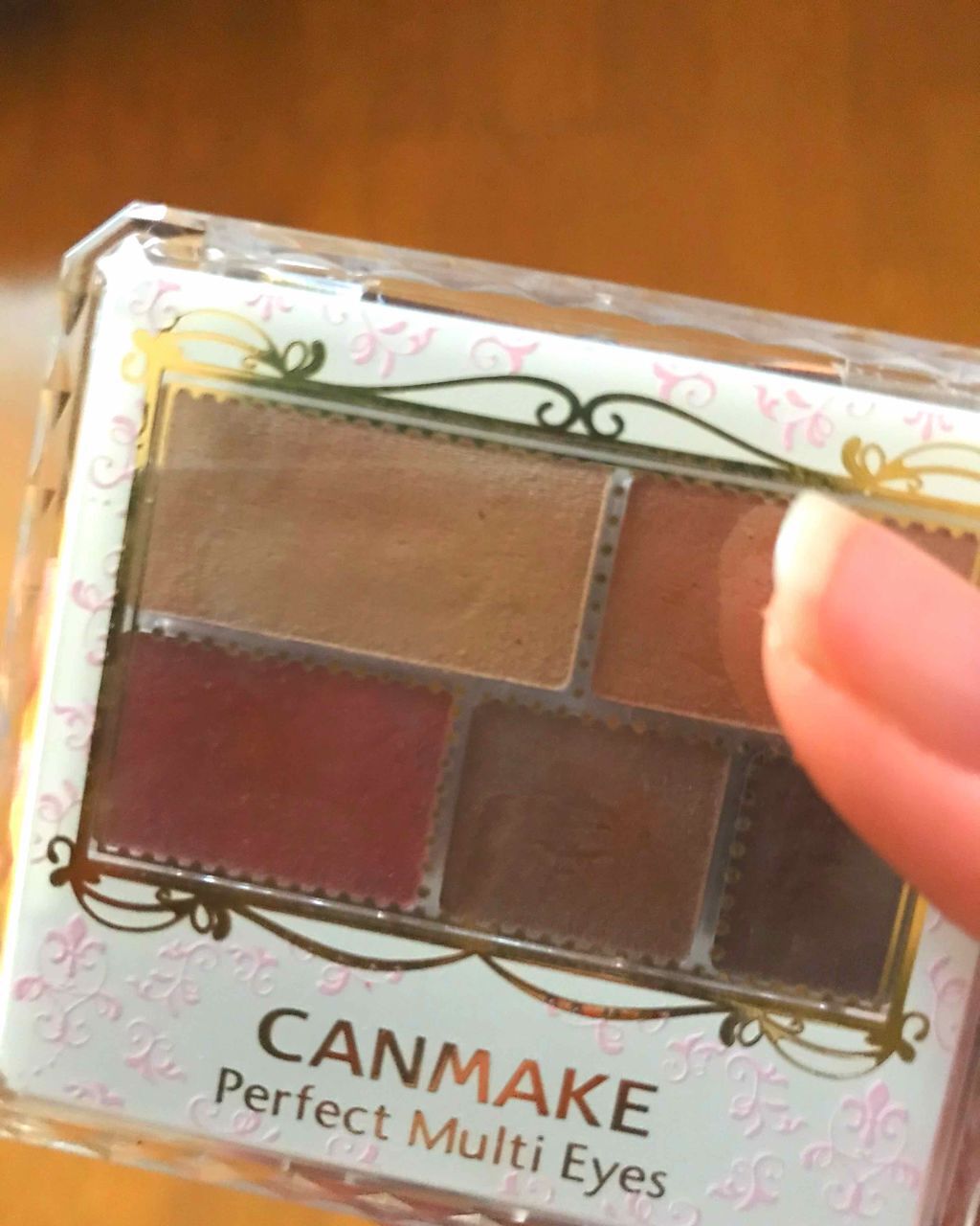 パーフェクトマルチアイズ/キャンメイク/アイシャドウパレットを使ったクチコミ(1枚目)