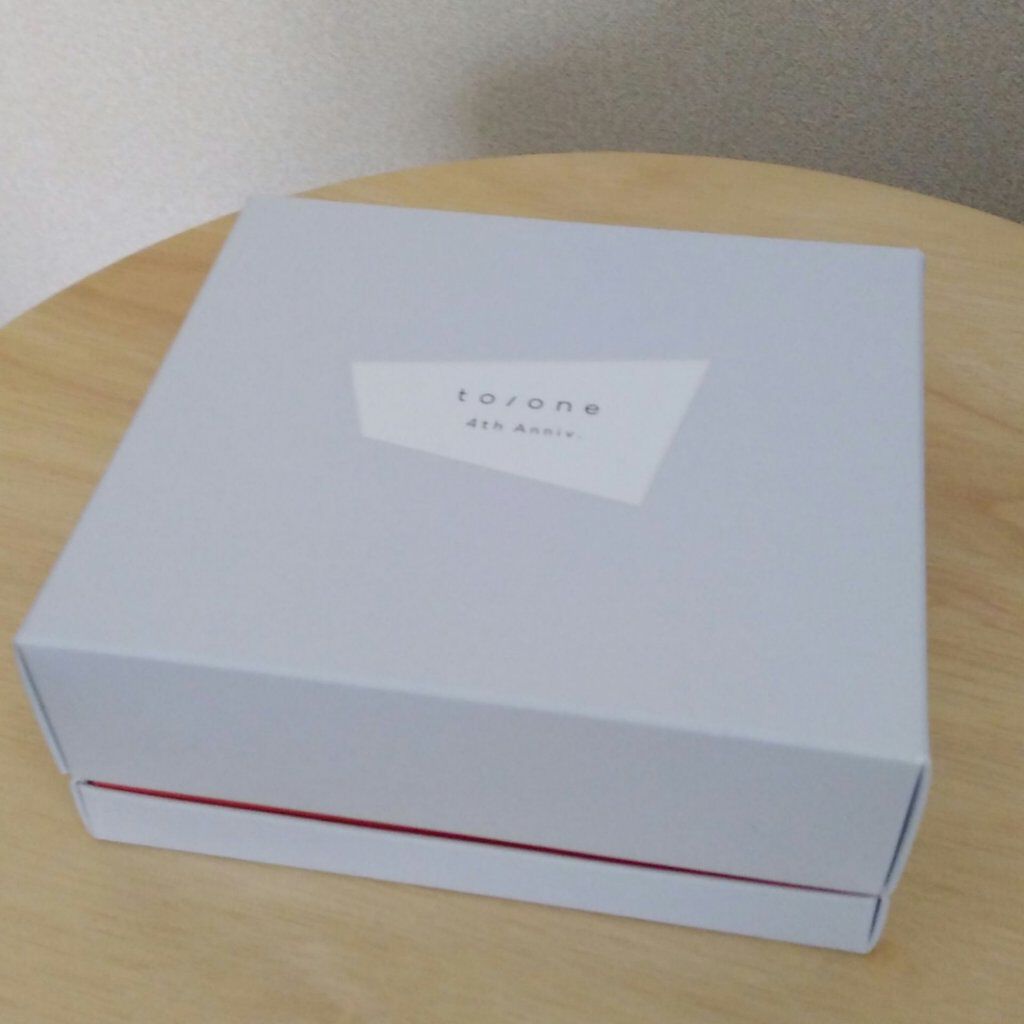 4th アニバーサリー キット/to/one/メイクアップキットを使ったクチコミ(3枚目)