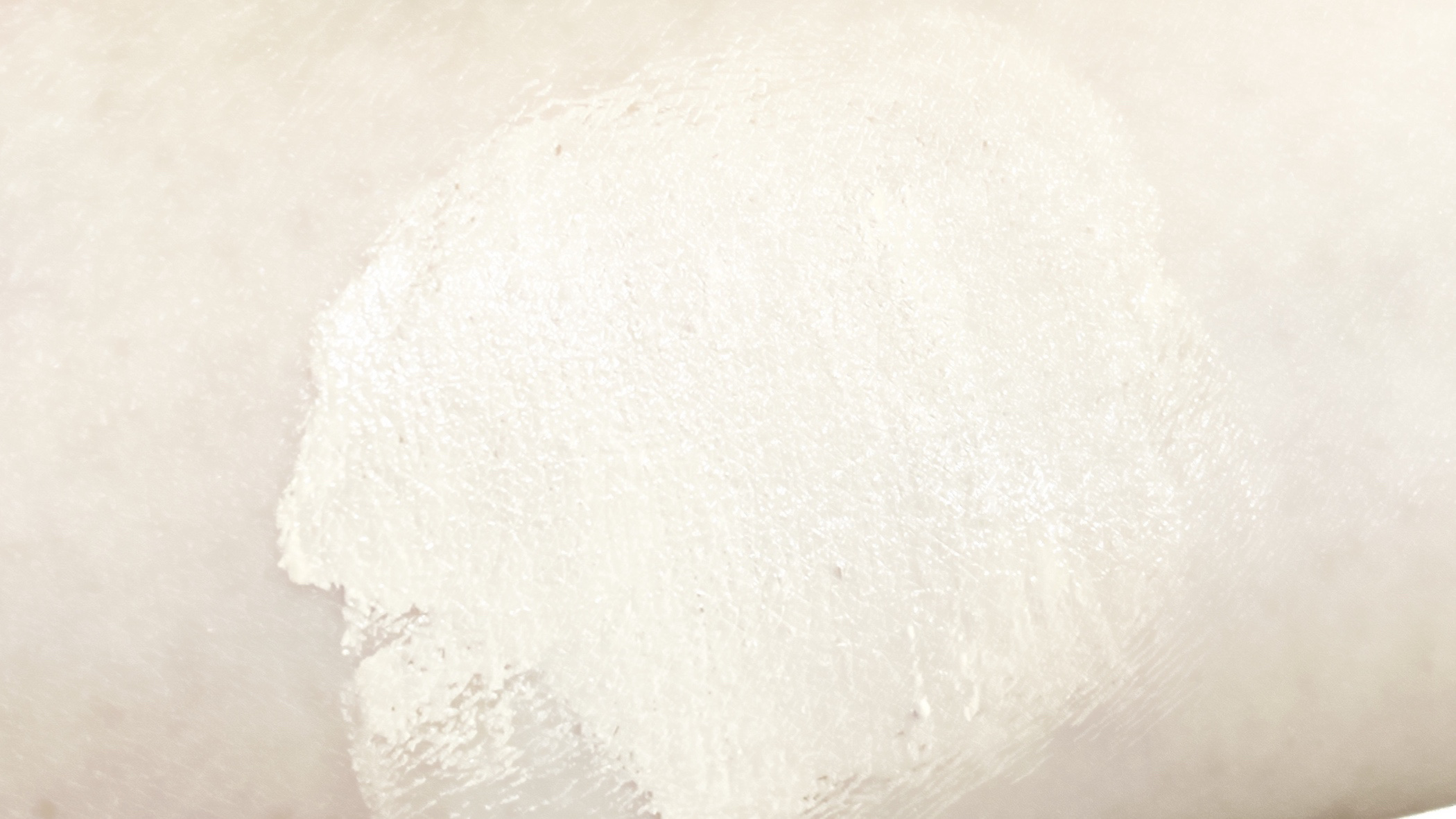 ダーマシンコンシーラー/23years old/リキッドコンシーラーを使ったクチコミ（2枚目）