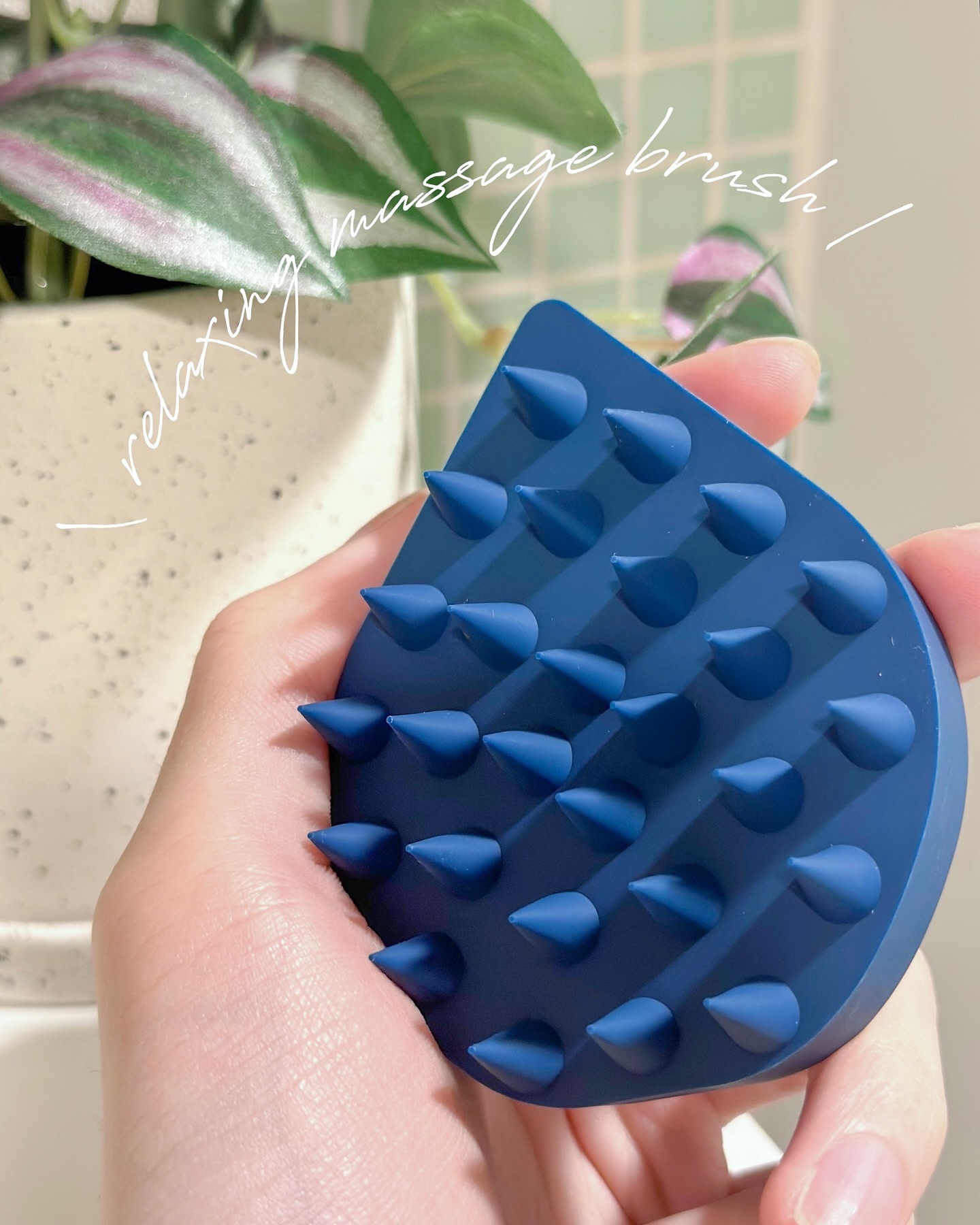 リラクシングマッサージブラシ/エトヴォス/スカルプブラシを使ったクチコミ（1枚目）