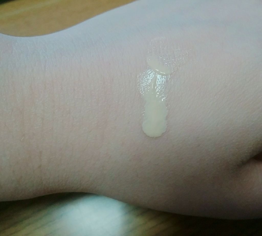 マットシフォン UVホワイトニングベースN/KiSS/化粧下地を使ったクチコミ(2枚目)