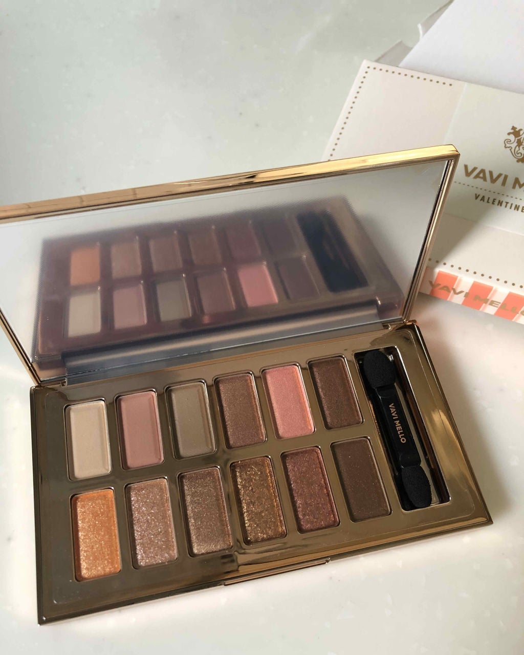 バレンタインボックス/VAVI MELLO/アイシャドウパレットを使ったクチコミ(2枚目)