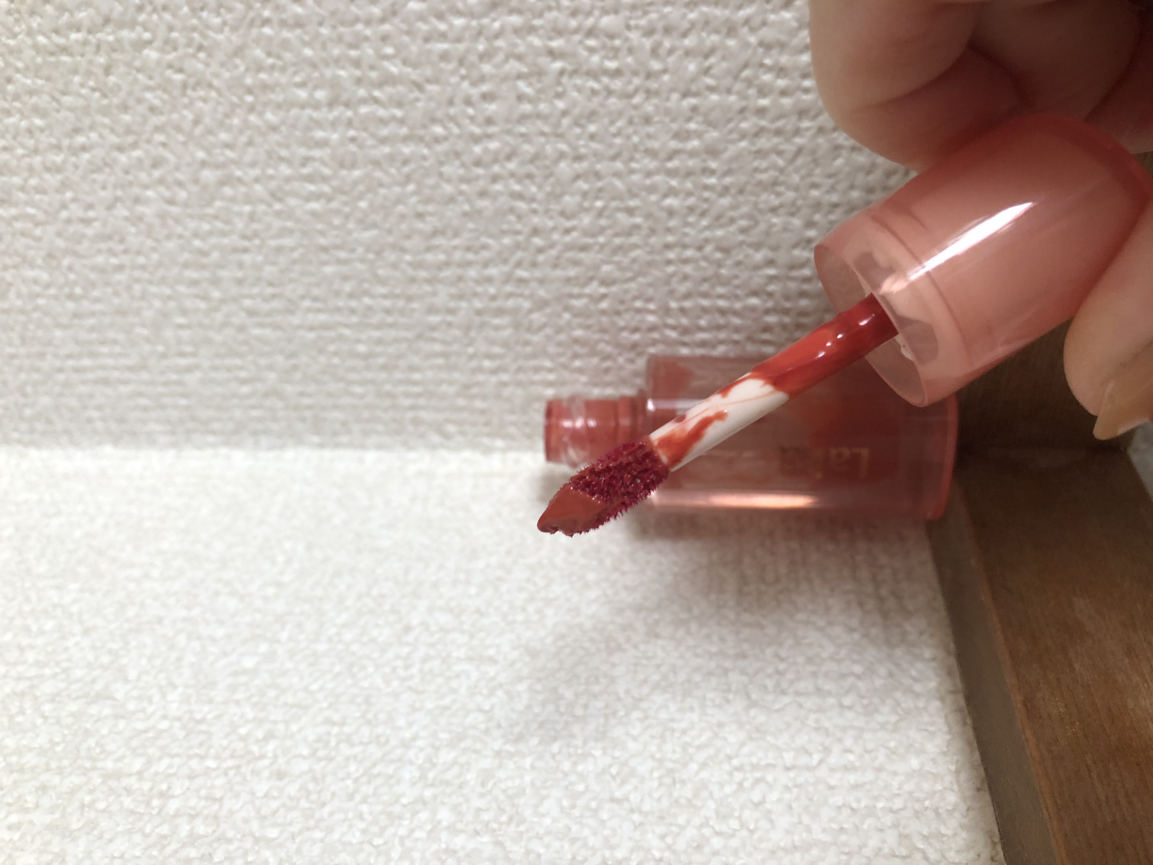 ジェリーイングヌードグロス/Laka/リップグロスを使ったクチコミ（2枚目）