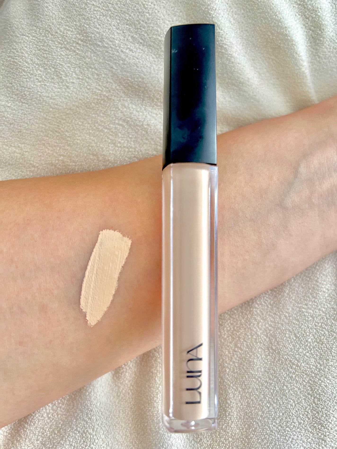 ロングラスティングチップコンシーラー/LUNA/リキッドコンシーラーを使ったクチコミ(1枚目)