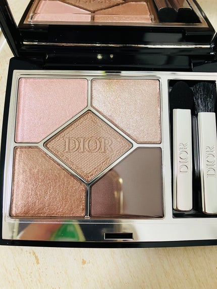 ディオールショウ サンク クルール/Dior/アイシャドウを使ったクチコミ(2枚目)