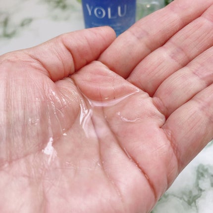 リラックスナイトリペアヘアオイル/YOLU/ヘアオイルを使ったクチコミ(3枚目)