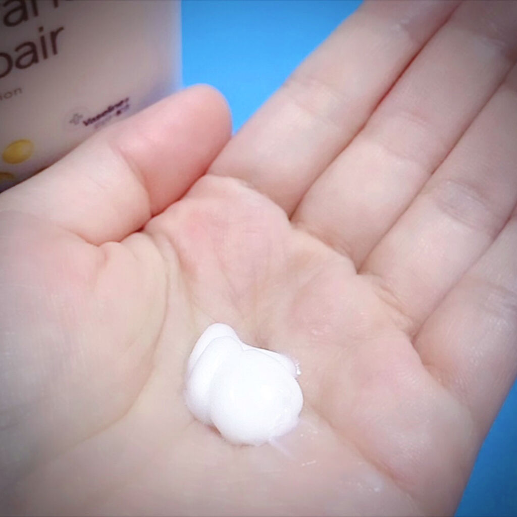 ヴァセリン アドバンスドリペア ボディローション 無香料/ヴァセリン/ボディローションを使ったクチコミ（3枚目）