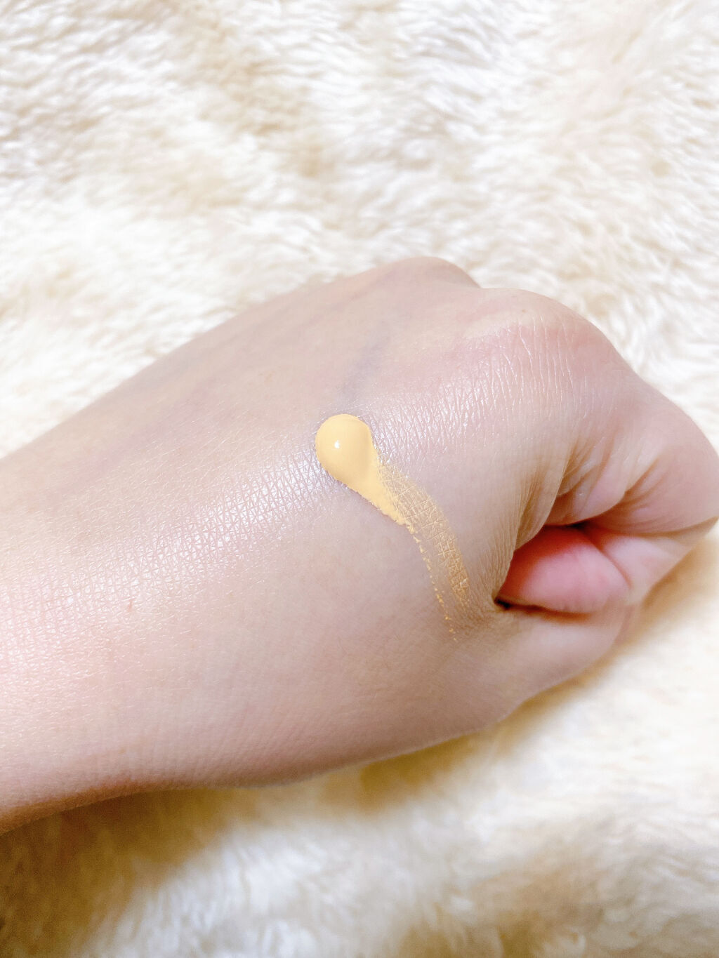 モイスチュアライジング ファンデーション プライマー 02/PAUL & JOE BEAUTE/化粧下地を使ったクチコミ（2枚目）