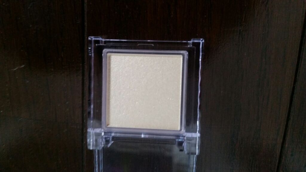 ブライトアップアイシャドウ/media/単色アイシャドウを使ったクチコミ(3枚目)