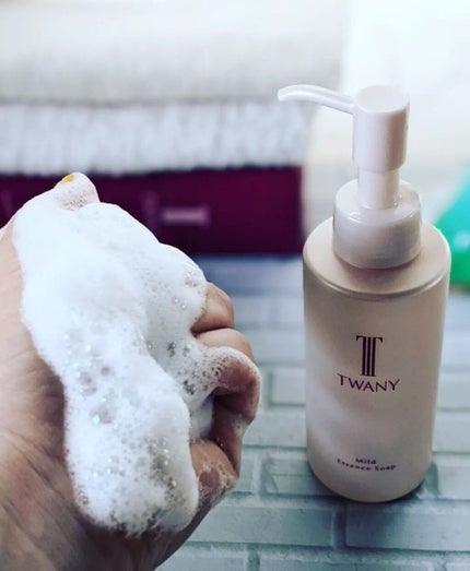 マイルドエッセンスソープ/TWANY/洗顔フォームを使ったクチコミ(4枚目)