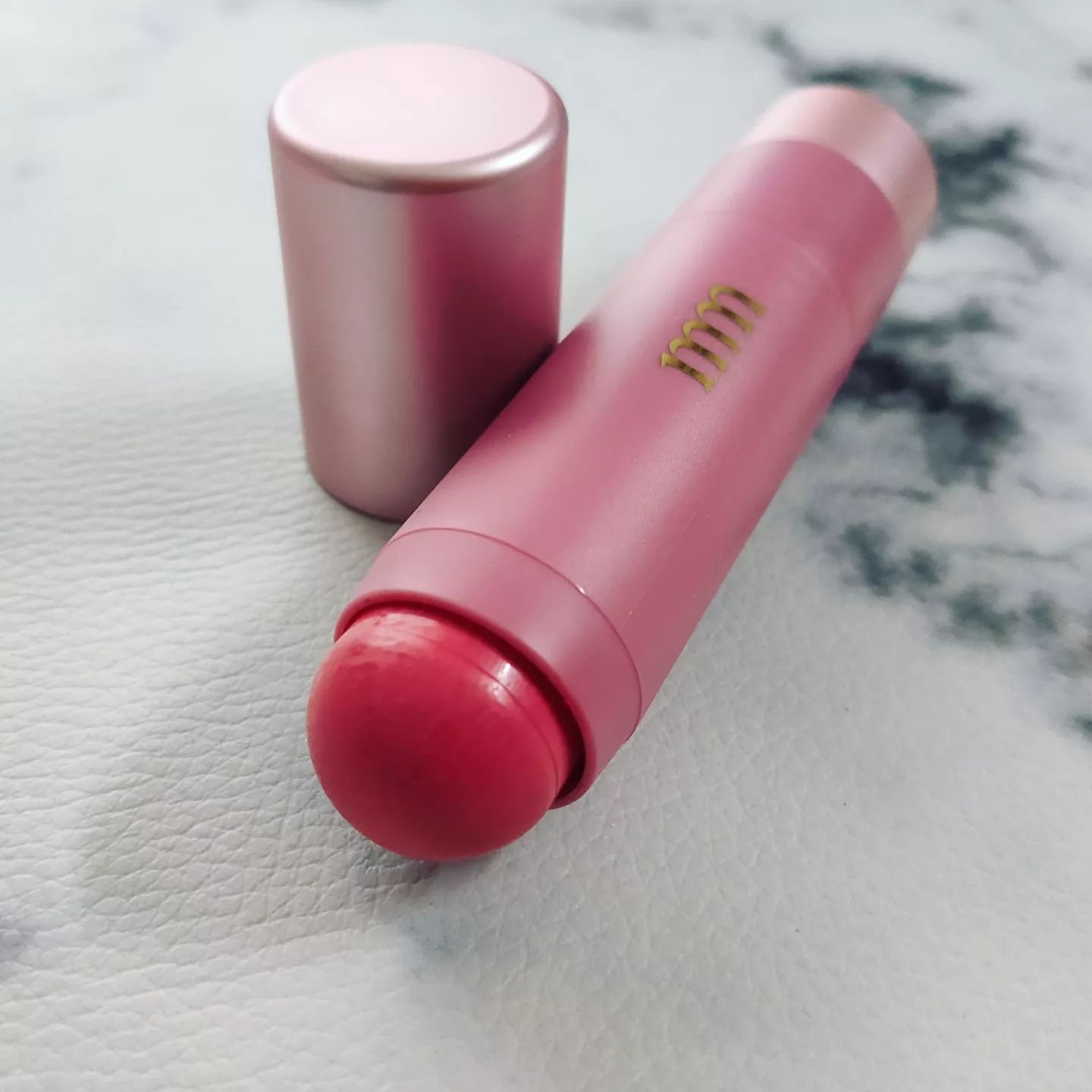 ミリコ フルールタッチチーク/ビューティーワールド/パウダーチークを使ったクチコミ（2枚目）