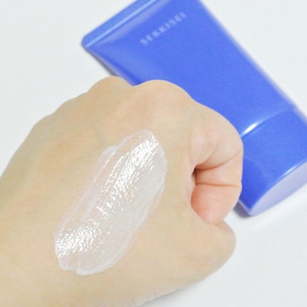 クリアウェルネス UVエッセンスジェル/雪肌精/日焼け止めジェルを使ったクチコミ(4枚目)