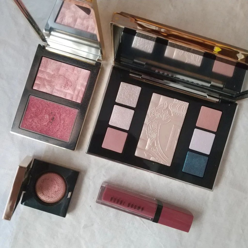 ムーンストーン グロウ リュクス アイ & チーク パレット/BOBBI BROWN/アイシャドウパレットを使ったクチコミ（1枚目）