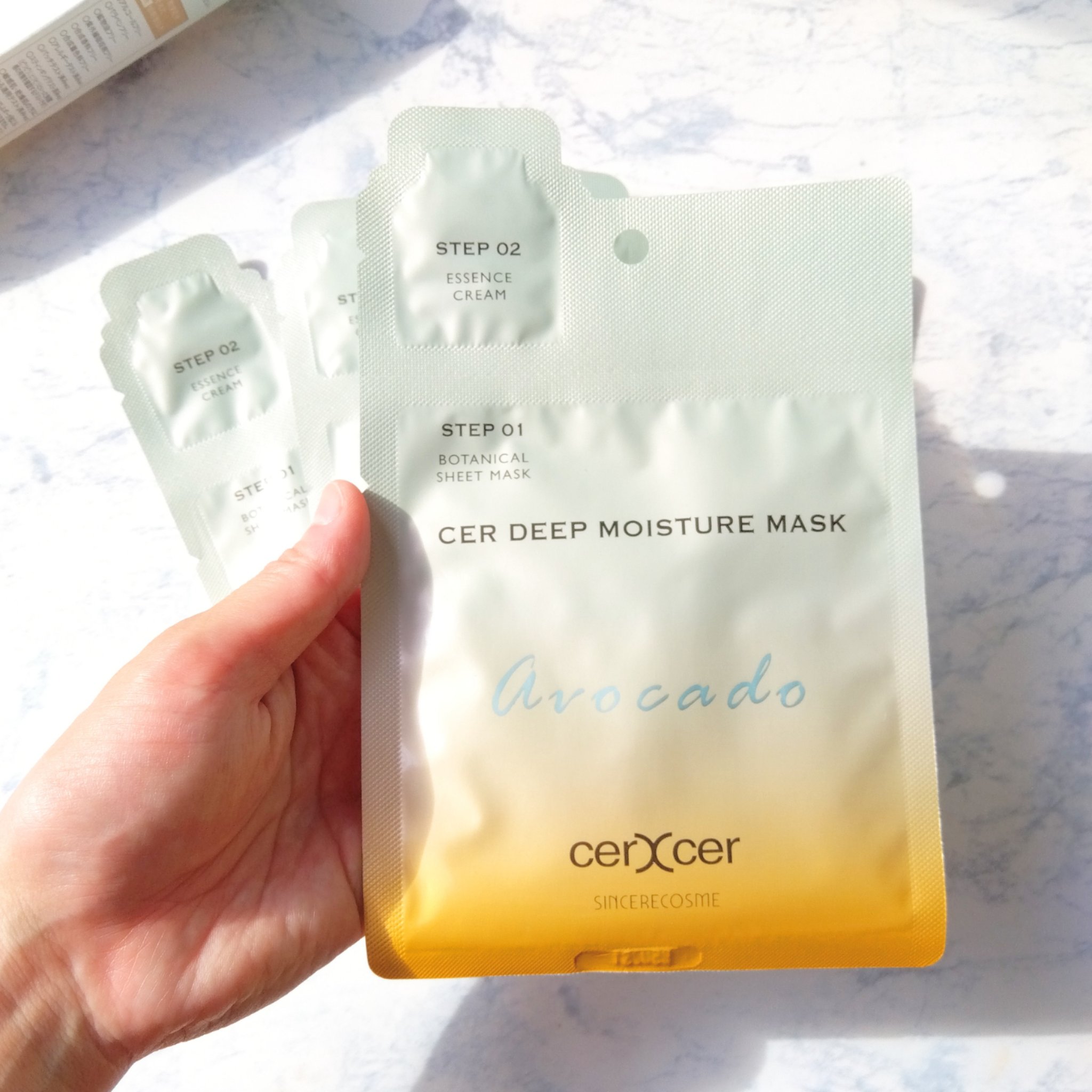 ディープモイスチャー マスク　(ケアクリーム付き)/cerXcer/シートマスク・パックを使ったクチコミ（3枚目）
