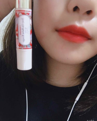 supreme_gloss_4ole on LIPS 「初投稿です！上の写真は私が最近ハマってるリップの塗り方です！ぜ..」（3枚目）