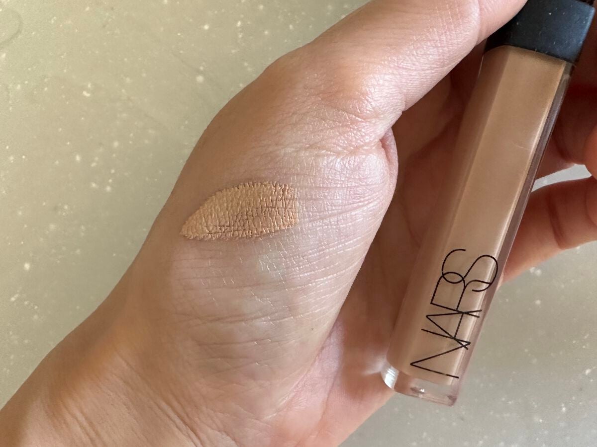 ラディアントクリーミーコンシーラー/NARS/リキッドコンシーラーを使ったクチコミ(2枚目)