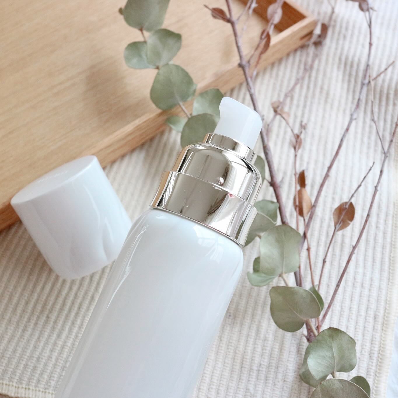 ドレススノー ローション【医薬部外品】 /アテニア/化粧水を使ったクチコミ(4枚目)