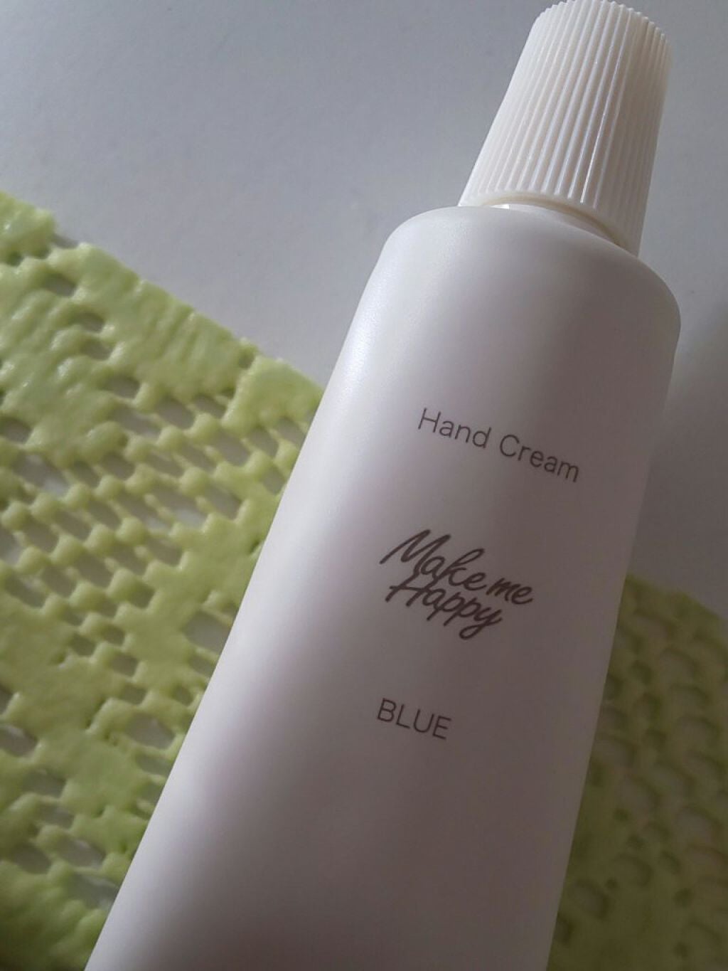 メイクミーハッピー ハンドクリーム WHITE/キャンメイク/ハンドクリームを使ったクチコミ(1枚目)