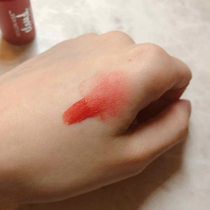 キス クラウド ブロッテッド リップ カラー/REVLON/口紅を使ったクチコミ(4枚目)