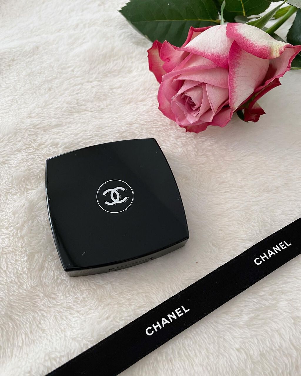 フーミー シングルラメシャドウ/WHOMEE/単色アイシャドウを使ったクチコミ（3枚目）