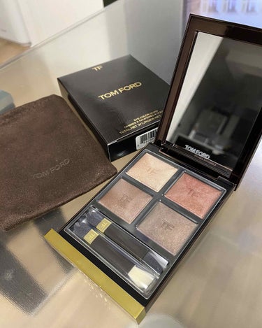 アイ カラー クォード/TOM FORD BEAUTY/アイシャドウパレットを使ったクチコミ（1枚目）