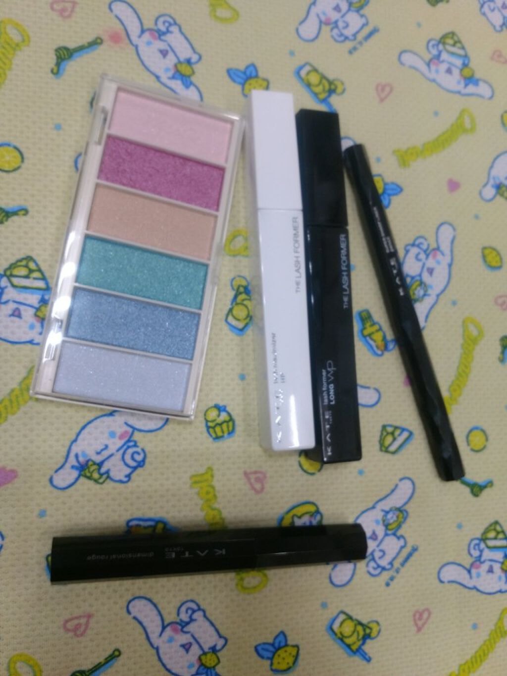 miia 6色アイシャドウ/DAISO/アイシャドウパレットを使ったクチコミ（1枚目）